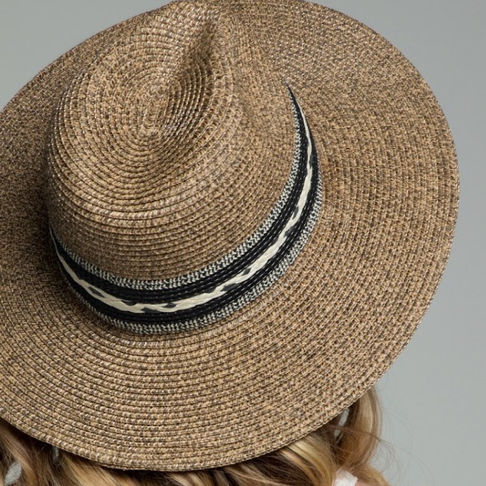 New boutique hat - Picture 3 of 4
